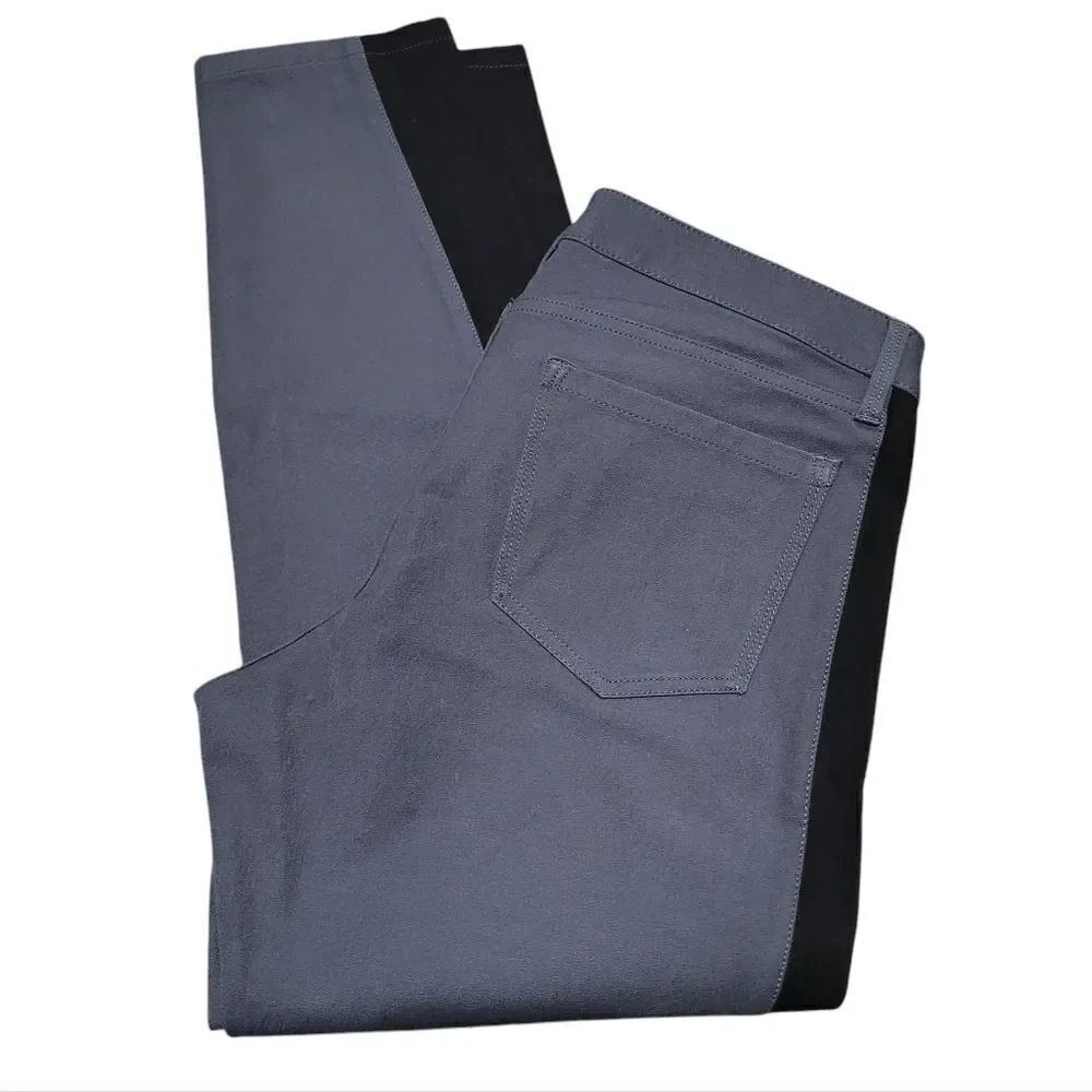 Banana Republic Sloan pant w tuxedo stripe